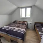 Vikendovy Dom Hlboka *