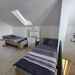 Vikendovy Dom Hlboka * Dunajská Streda