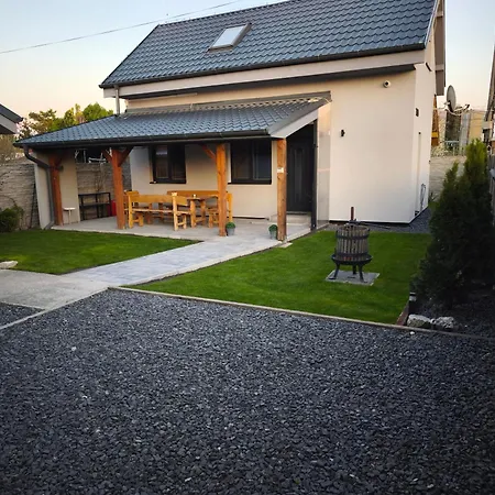 Vikendovy Dom Hlboka