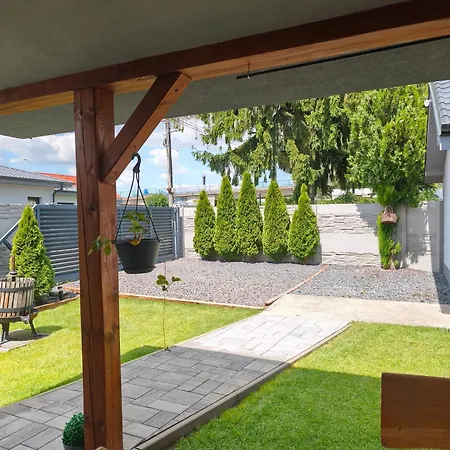 Vikendovy Dom Hlboka Ferienhaus *