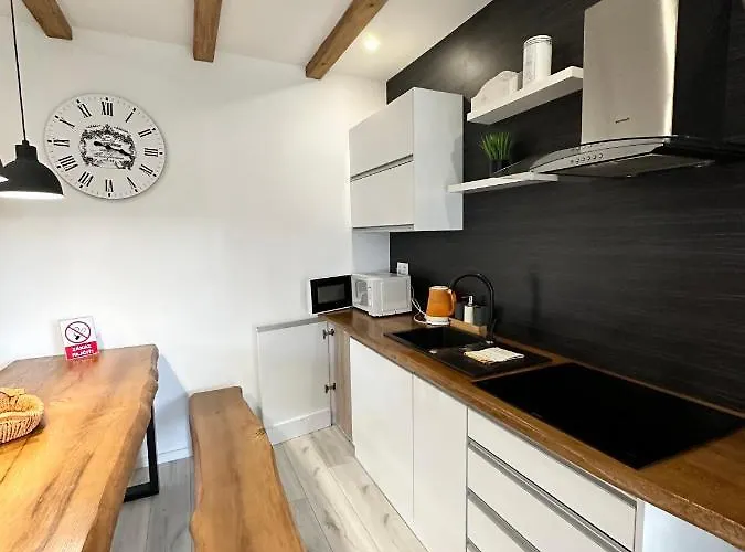 Semesterbostad Vikendovy Dom Hlboka *