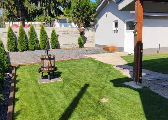 Vikendovy Dom Hlboka Semesterbostad