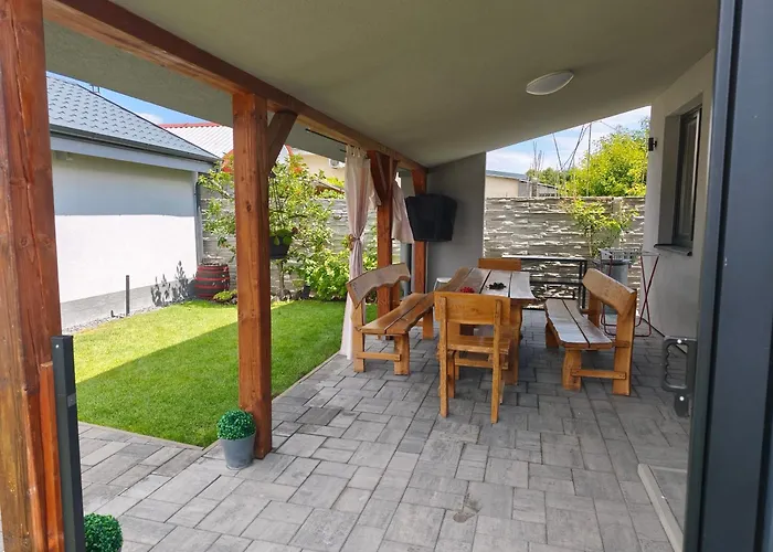 Vikendovy Dom Hlboka *